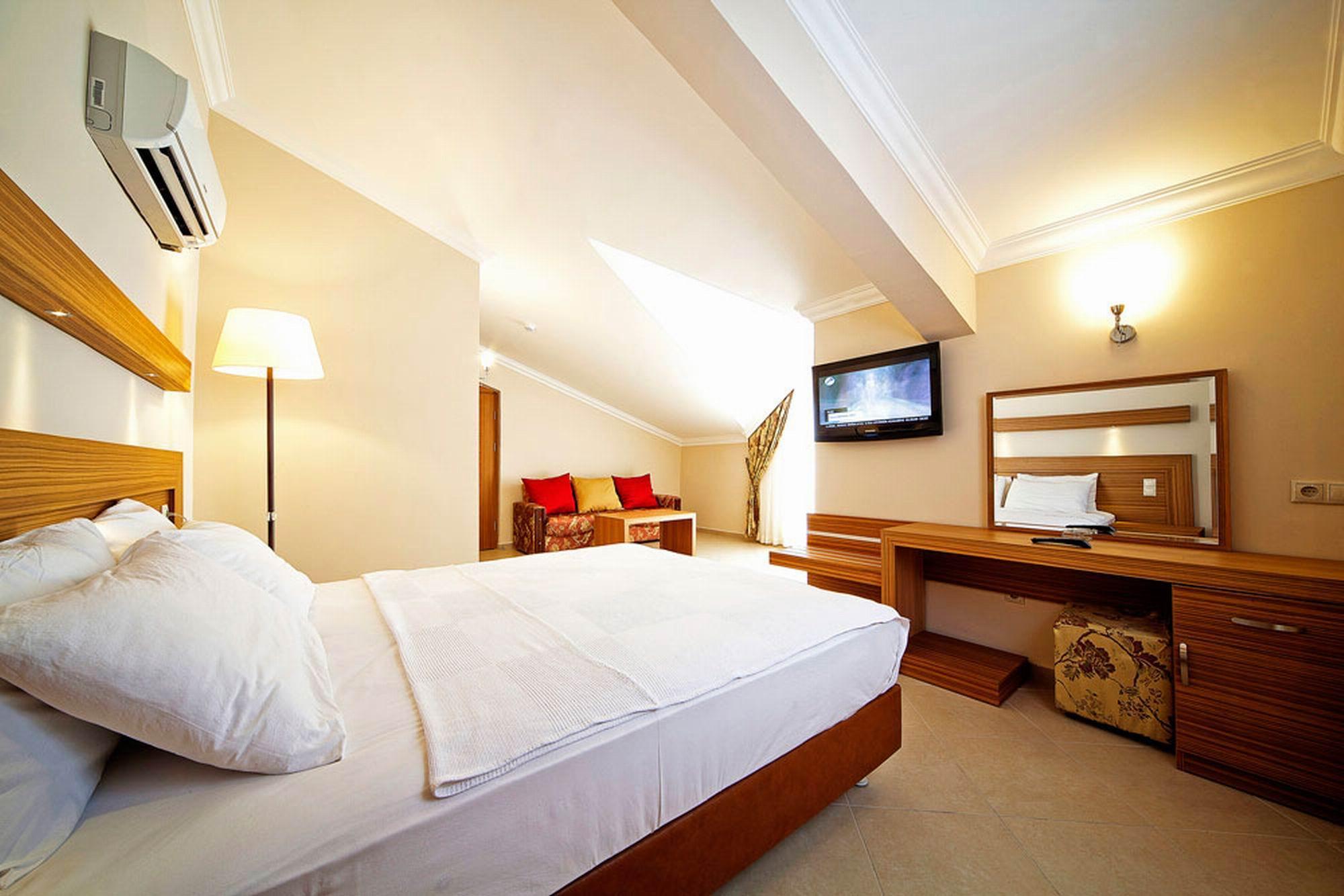 Laberna Hotel Marmaris Bagian luar foto
