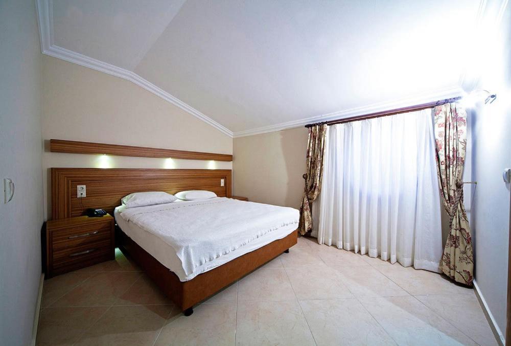 Laberna Hotel Marmaris Ruang foto